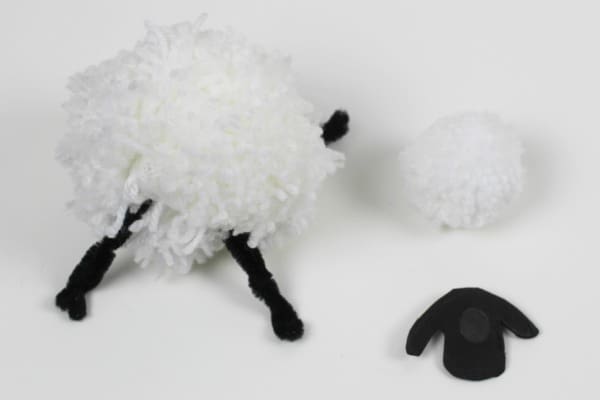 pompom sheep 4