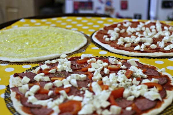pizza topping