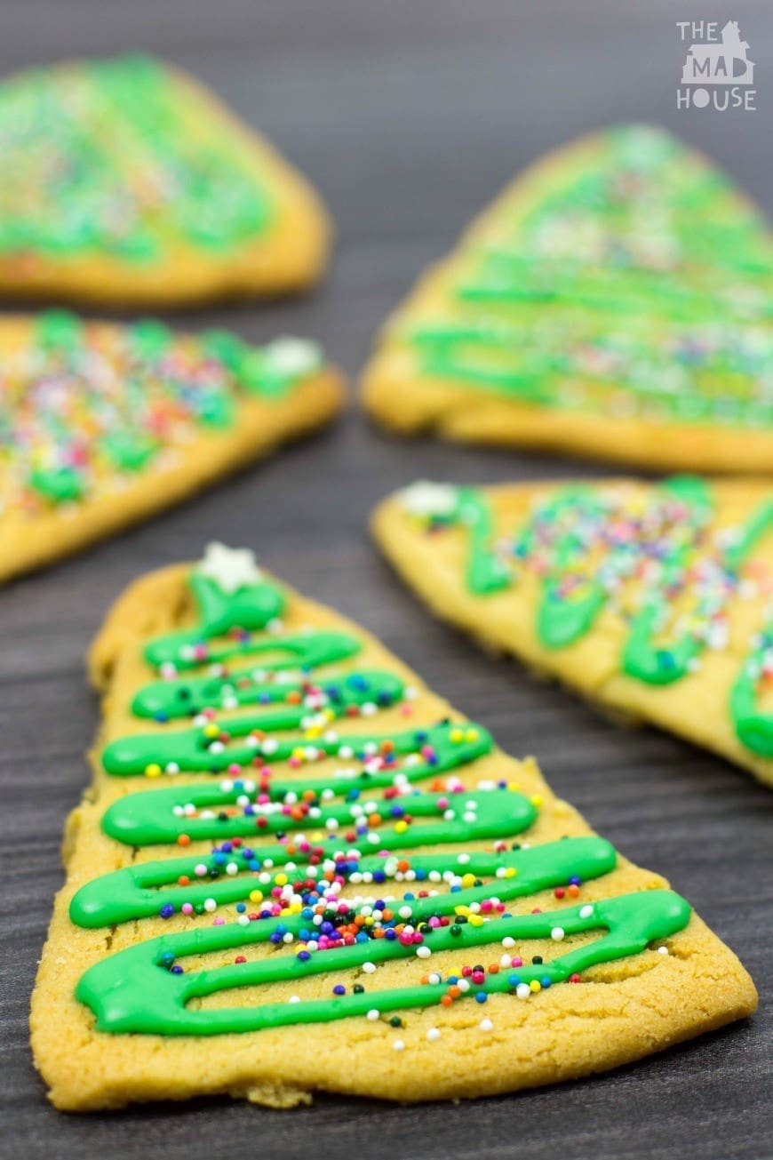 Gingerbread Tree Cookies. This super gingerbread recipe is perfect for kids, especially as there is no melting of butter and it makes perfect Gingerbread Christmas Tree Cookies. Perfect for cooking with groups of children this christmas