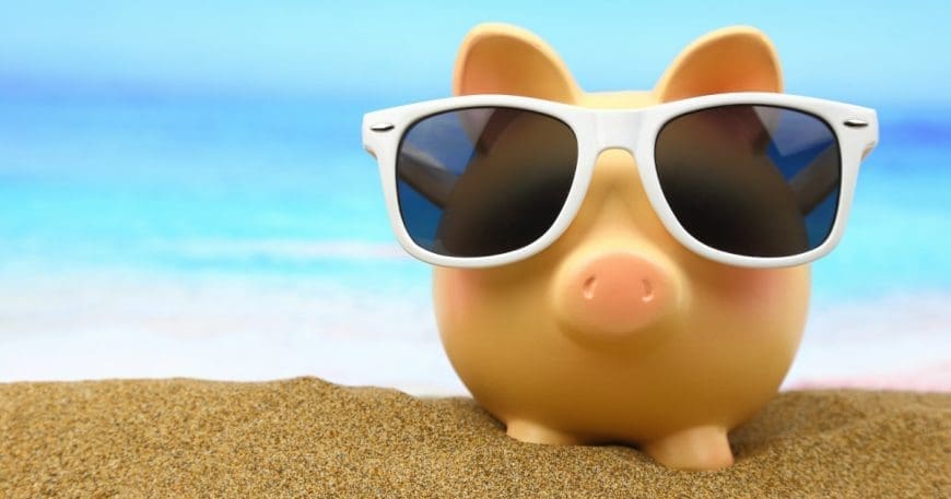 Holiday Hacks to Save Money - 18 Insanely Easy Ways to Save Money on your Travel and Holiday Costs