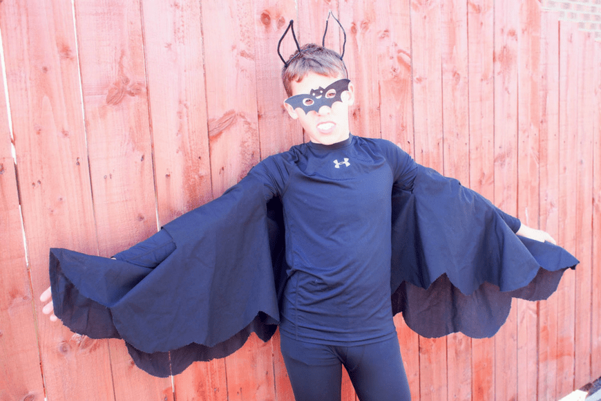 5 DIY Halloween Outfits from things you have at home - Vampire bat costume