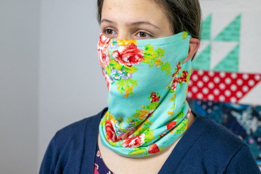 Scarf Style Mask with Filter Option pattern