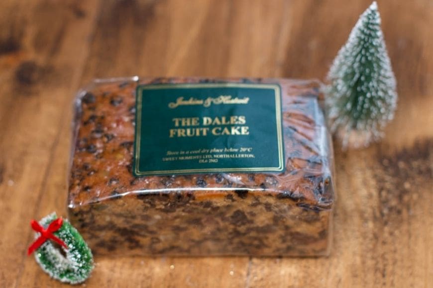 Jenkins & Hustwit Farmhouse Cake Review - The Mad House reviews traditional Yorkshire farmhouse cakes from ex-school cookery teachers.