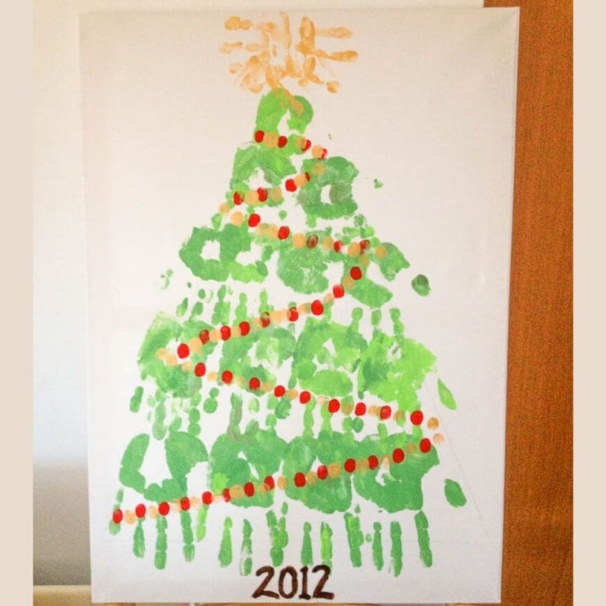 Family Handprint Christmas Tree Canvas: A Fun and Festive DIY Holiday Craft family-handprint-christmas-tree-canvas-a-fun-and-festive-diy-holiday-craft