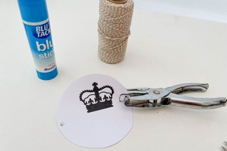 King Charles Thaumatrope Printable A Fun and Educational Craft Activity